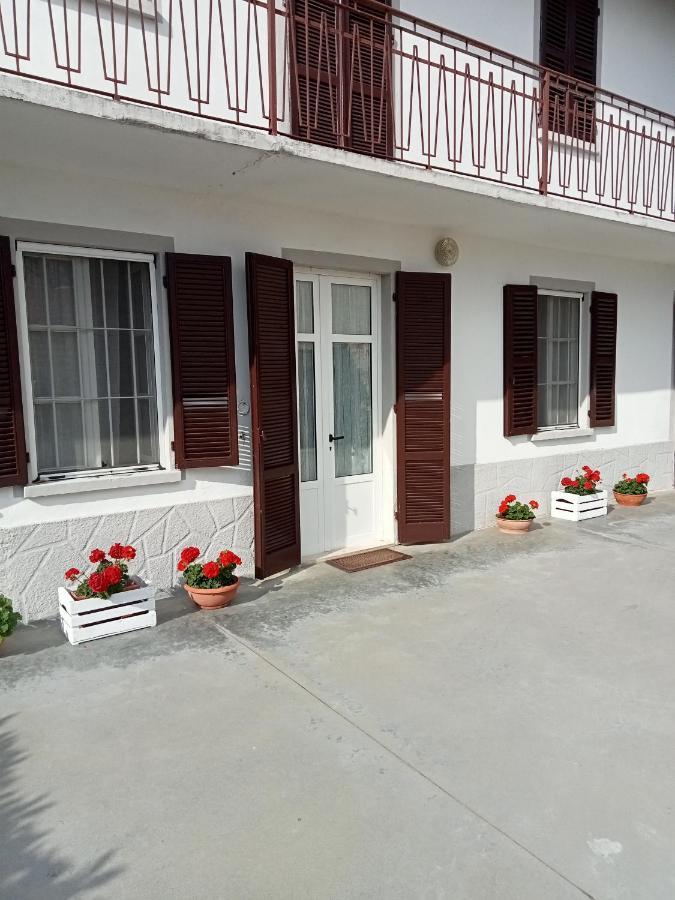 Casa Bruna San Martino Alfieri Buitenkant foto